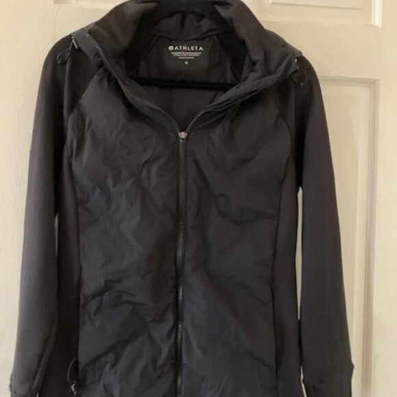 Athleta Inlet Quilted AthLeisure Black Puffer Slim Fit Hooded Jacket Sz MED - Picture 8 of 13